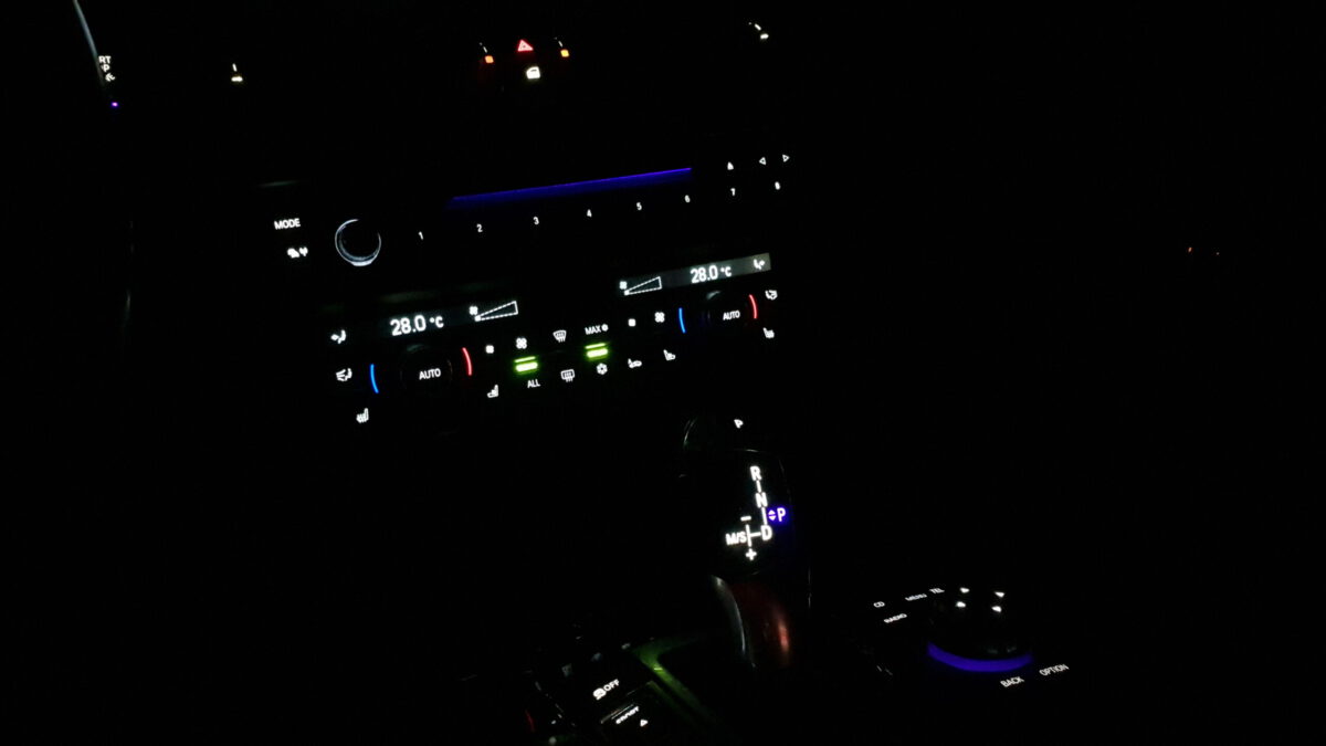 bmw_5er_f10_m5_f11_interior_led_innenbeleuchtung_umbau_4