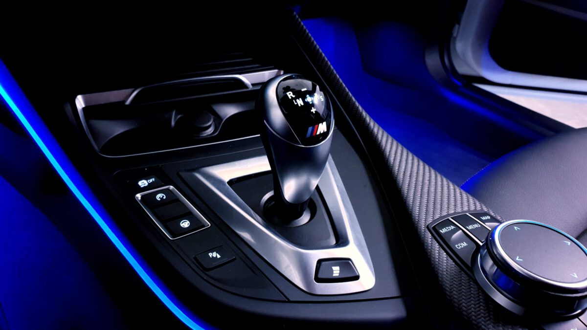 bmw_m2_competition_interior_led_innenbeleuchtung_1