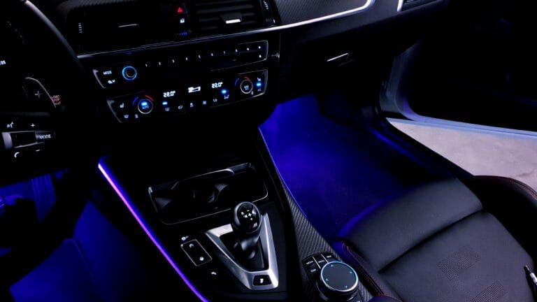 LED-Umbau im Innenraum für BMW 2er F22 F23