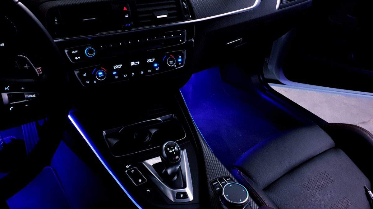 bmw_2er__f22_f23_interior_led_umbau_innenbeleuchtung_carhex_5