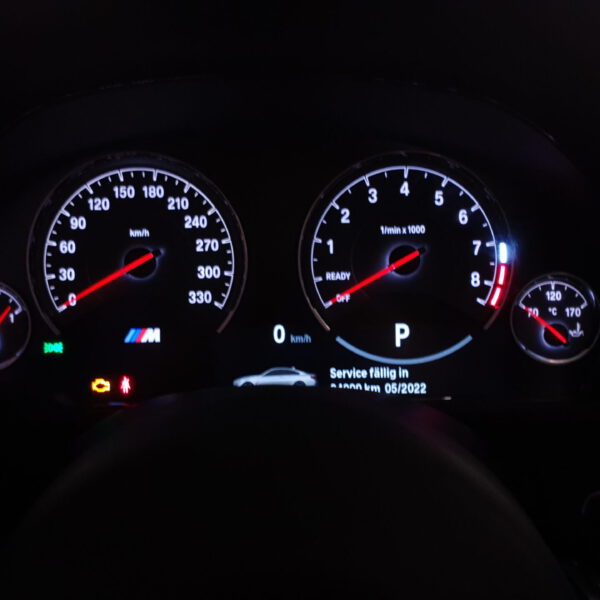 bmw_m4_f82_f83_interior_led_umbau_weiss_innebeleuchtung_1