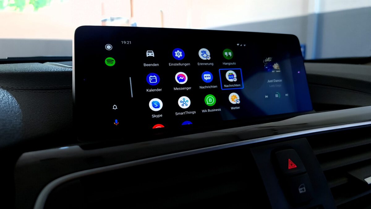 BMW_apple_carplay_1er_f20_f21_nachrüstung_android_auto_2