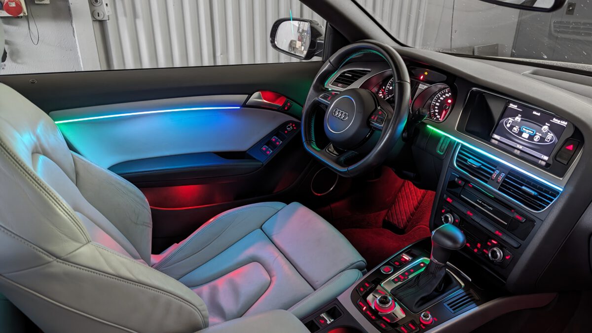 Ambientebeleuchtung für Audi A4 S4 RS4 B8/8K inkl. Einbau (Nachrüstung) – Bild 6