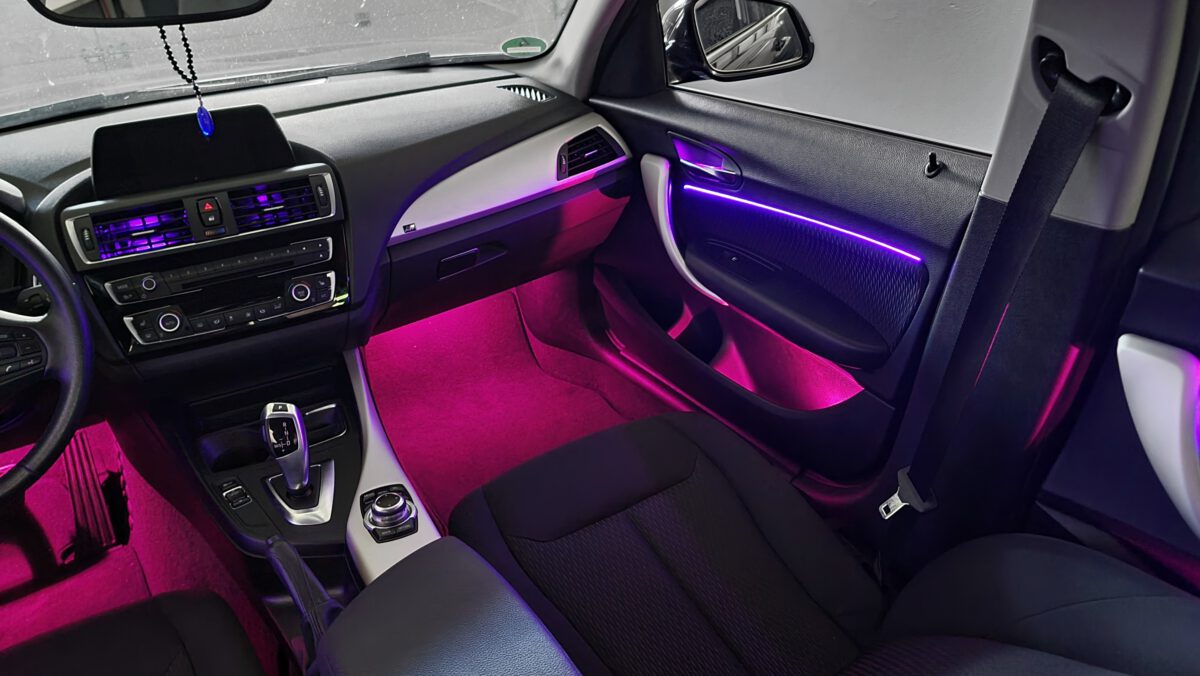 bmw_1er_2er_f20_f21_f22_f23_ambientebeleuchtung_nachrüsten_mehrfarbig_led_idrive_2 Nachrüstung der mehrfarbigen Ambientebeleuchtung in deinem BMW 1er 2er F20 F21 F22 F23