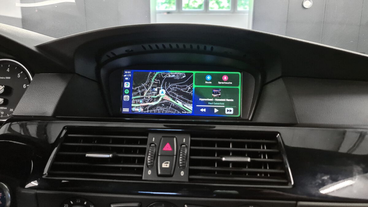 Nachrüstung von Apple-CarPlay und Android-Auto im BMW 5er E60 E61
