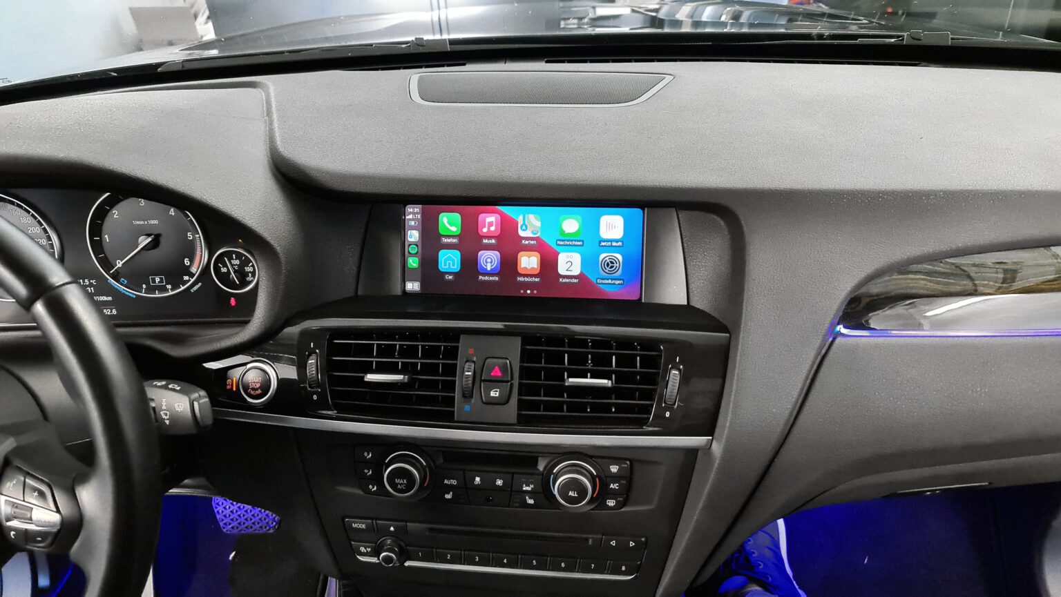 AppleCarPlay & AndroidAuto nachrüsten für BMW X4 F26 CarHex