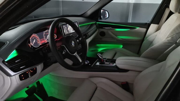 Codierung der Farben der Ambientebeleuchtung für BMW X6 F16