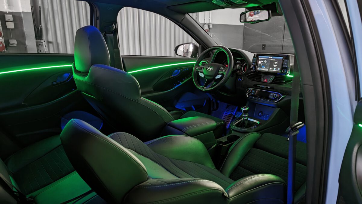 Ambientebeleuchtung für Hyundai TUCSON inkl. Einbau (Nachrüstung) – Bild 4