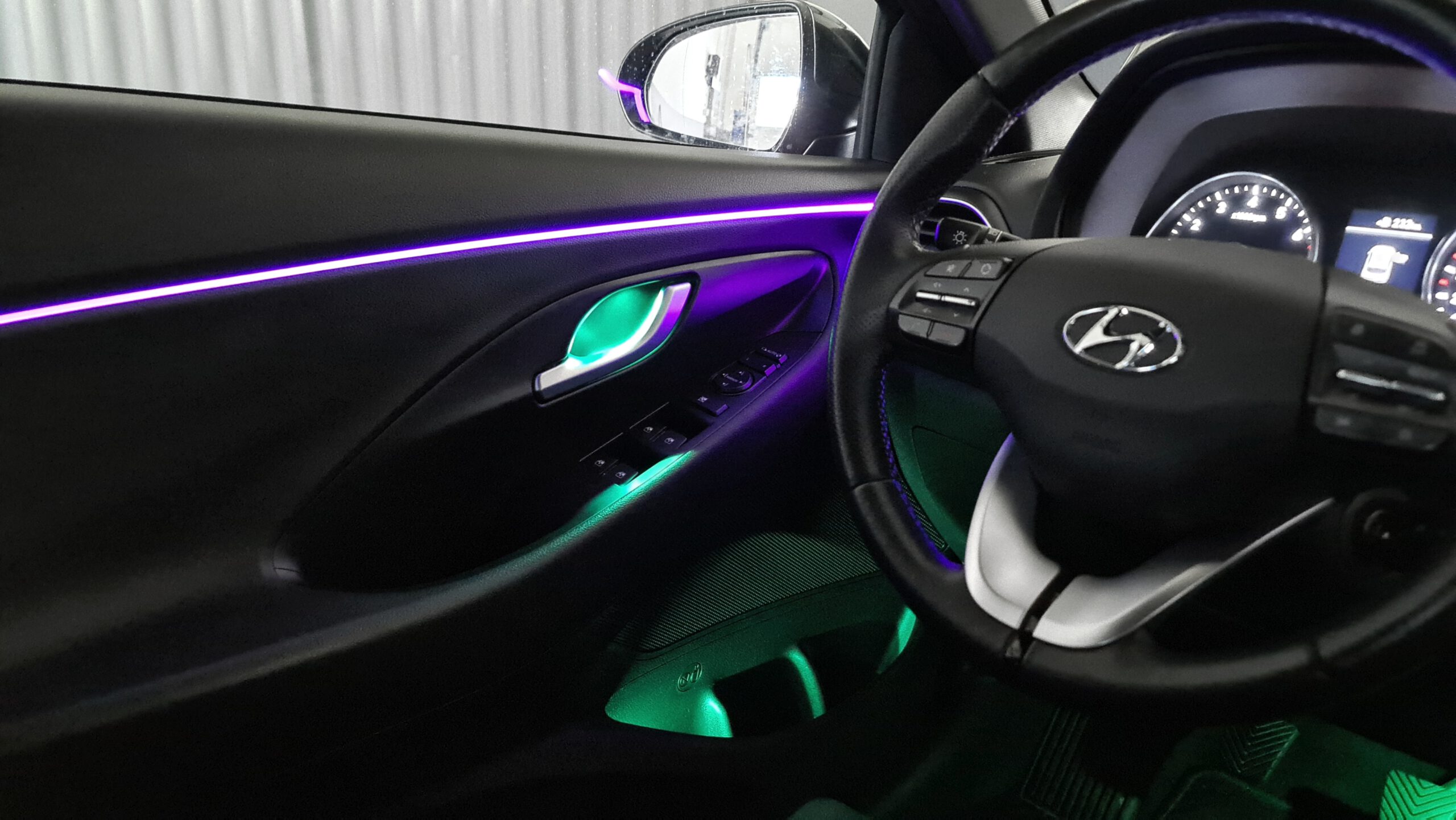 Hyundai i30 i30N Ambientebeleuchtung nachrüsten