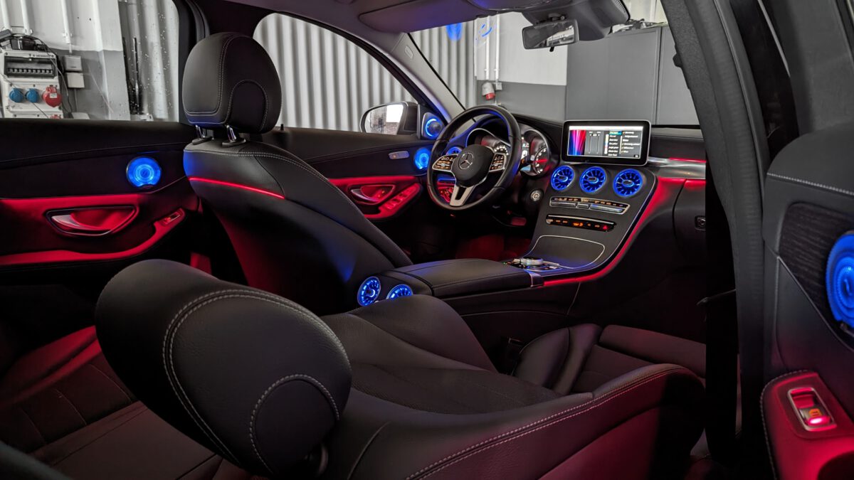 Mercedes GLC C-Klasse MOPF MBUX 64 Farben Ambientebeleuchtung Nachrüstung