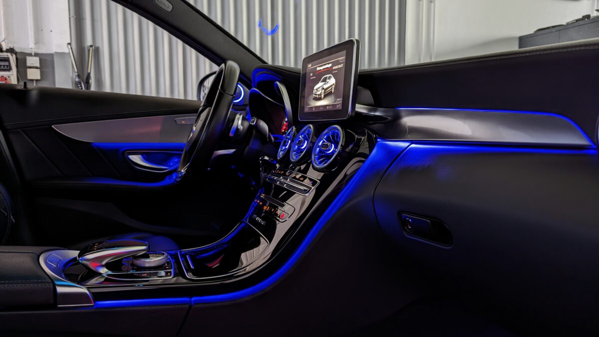 Mercedes GLC C-Klasse MOPF MBUX 64 Farben Ambientebeleuchtung Nachrüstung