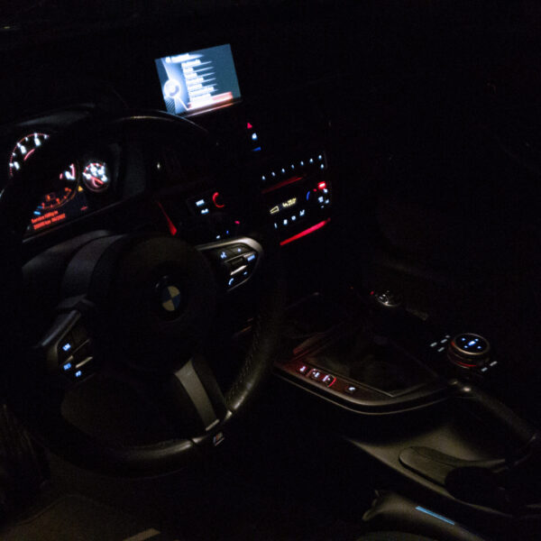bmw_4er_Carhex_F32_f33_f36_m4_f82_interior_led_innenbeleuchtung_5