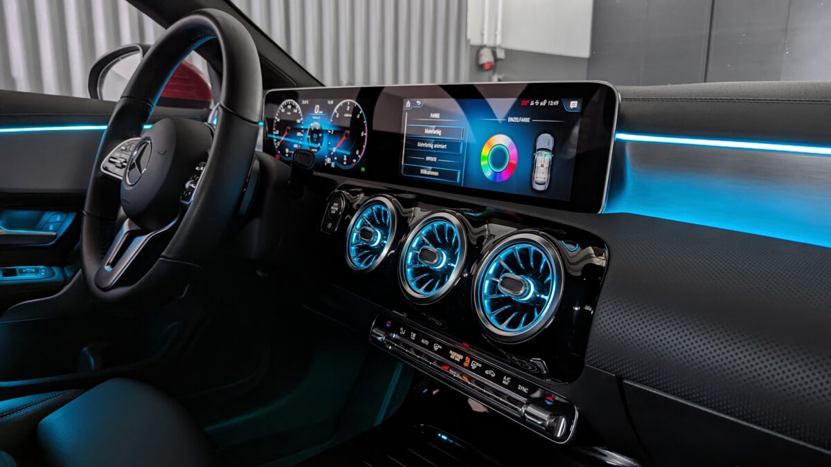 Ambientebeleuchtung für Mercedes A-Klasse W177 64 Farben inkl. Einbau (Nachrüstung) – Bild 5