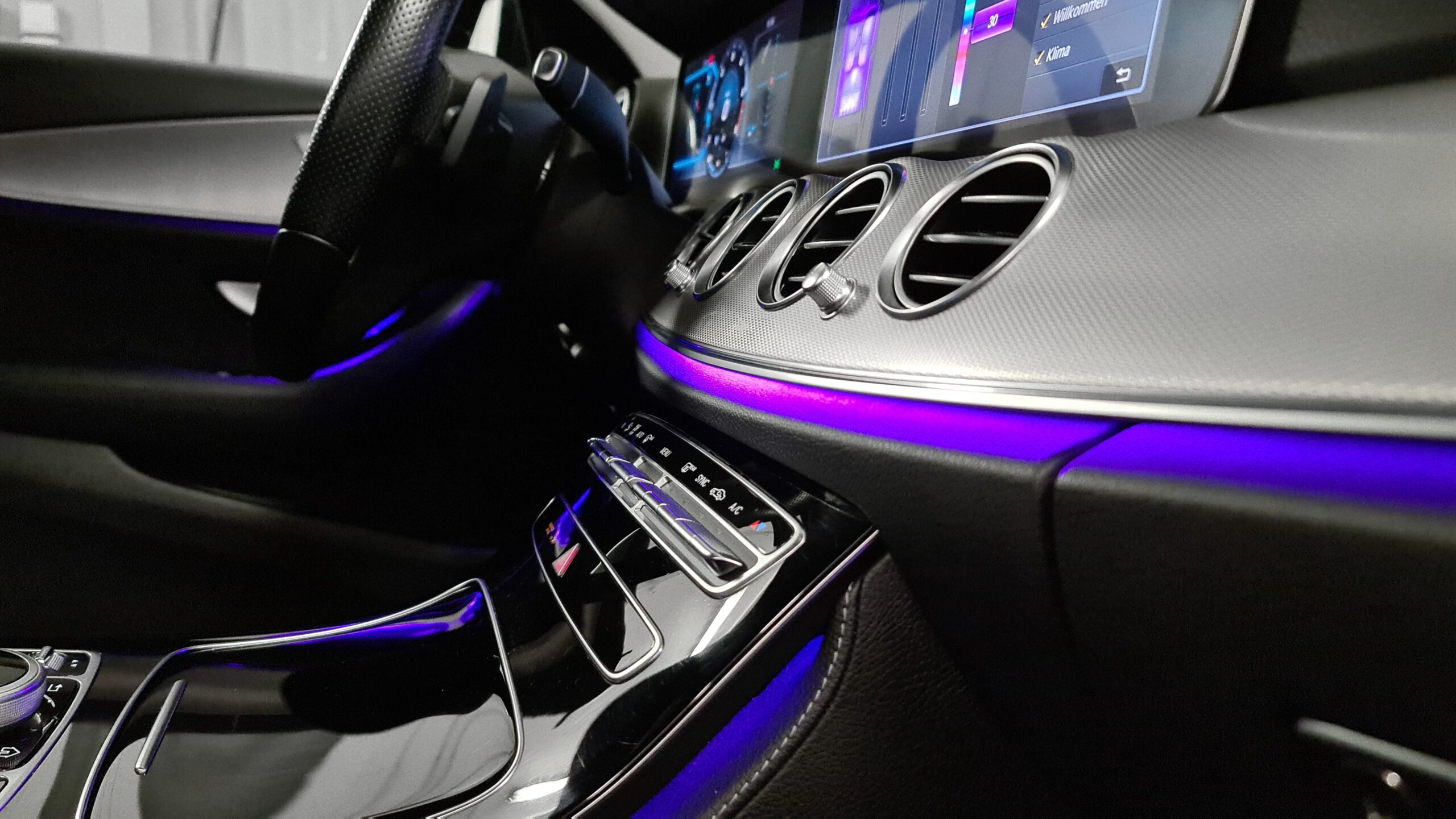 3D Hochtöner-Beleuchtung für Mercedes E-Klasse W213 inkl. Einbau