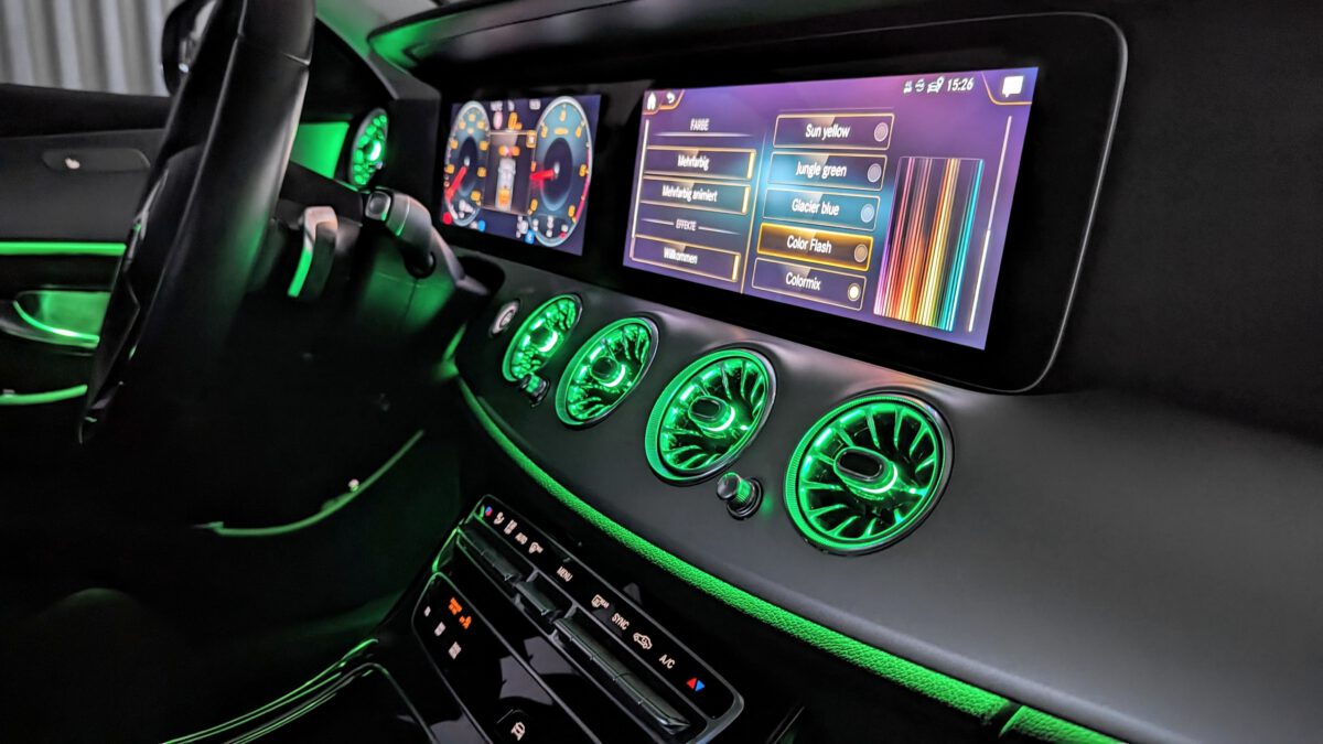 E-Klasse W213 Ambientebeleuchtung Comand NTG 5.5 nachrüsten