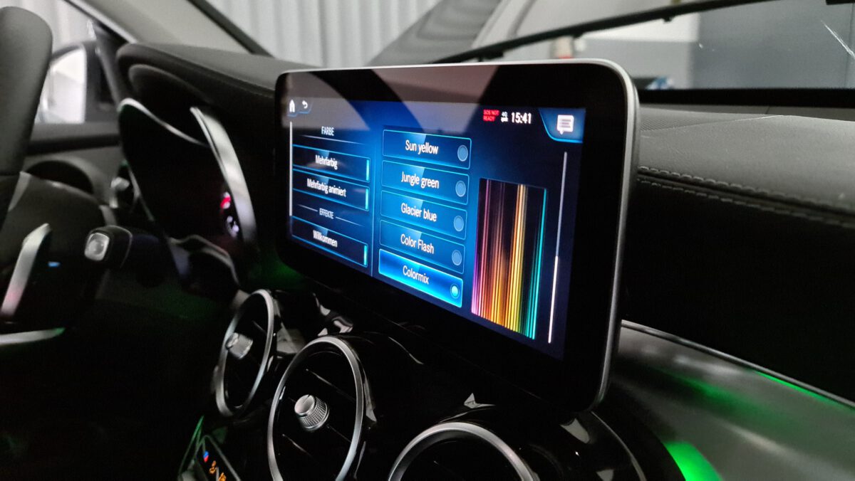 Mercedes GLC MBUX Ambientebeleuchtung codieren