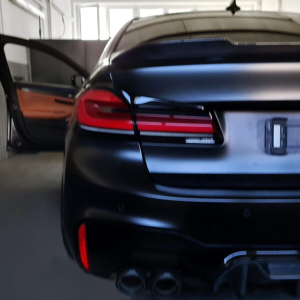 Nachrüstung der LCI Rückleuchten im BMW 5er G30 G31