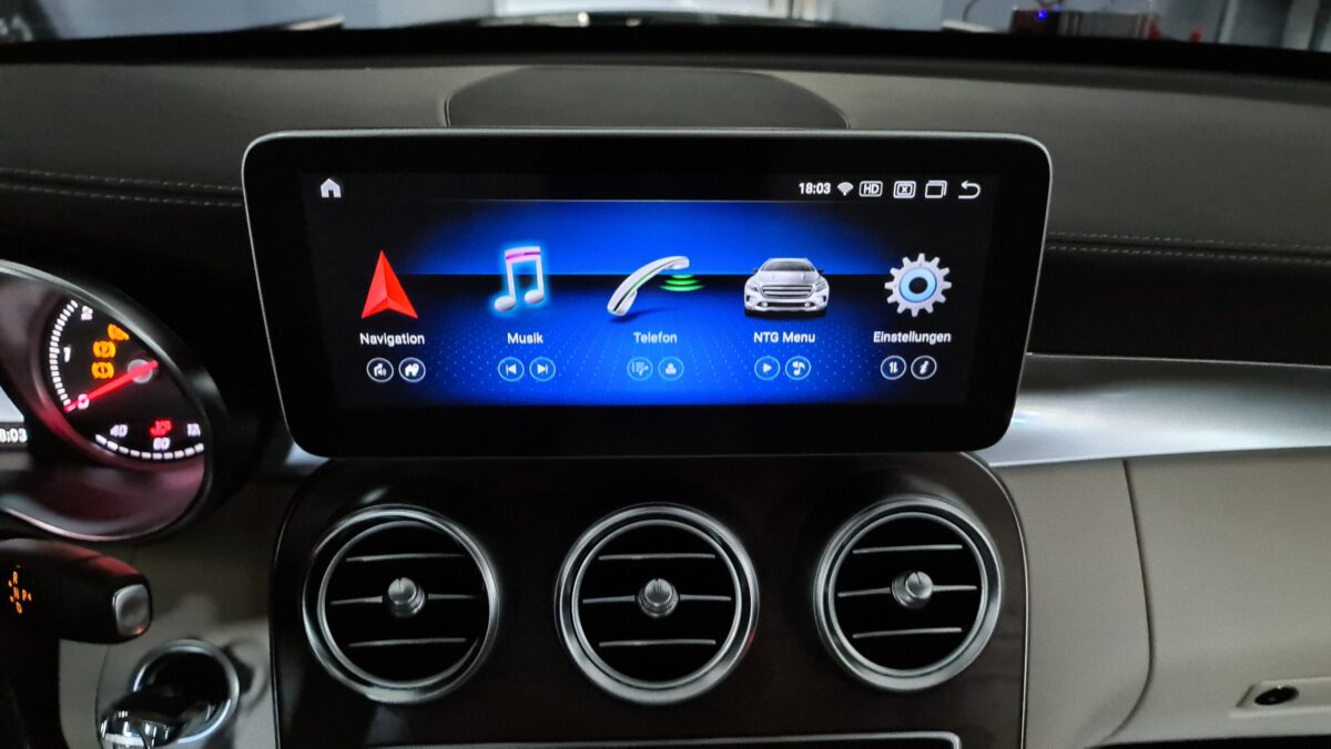 AndroidNavi (+ CarPlay & Einbau) für Mercedes GLC X253 CarHex