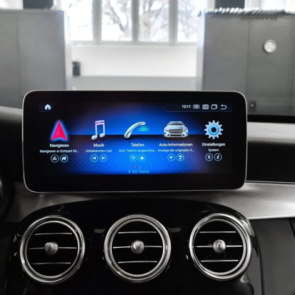 Android-Navi mit Apple-CarPlay in der Mercedes C-Klasse W205 nachrüsten
