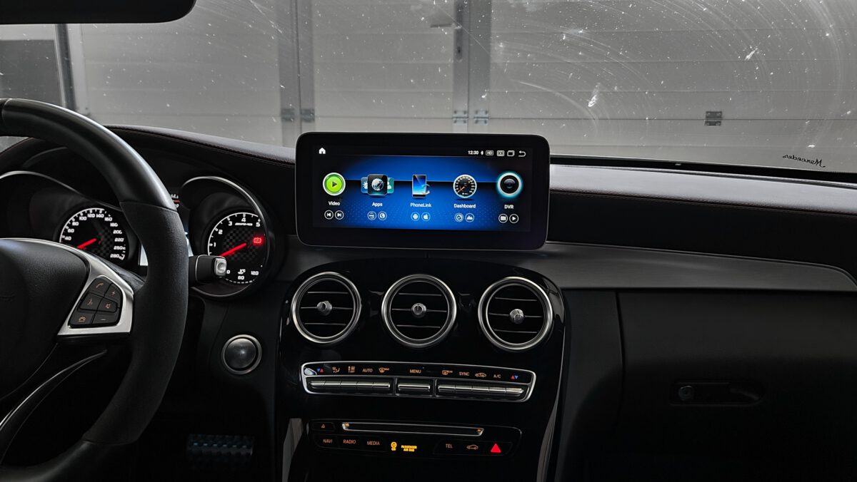 mercedes_w205_cklasse_apple_carplay_android_auto_rückfahrkamera_nachrüstung_3 Android-Navi mit Apple-CarPlay in der Mercedes C-Klasse W205 nachrüsten