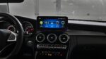 Android-Navi mit Apple-CarPlay in der Mercedes C-Klasse W205 nachrüsten