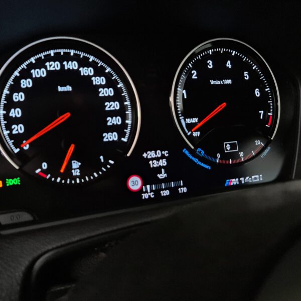 Codierung des Black Panel Tacho im 1er BMW