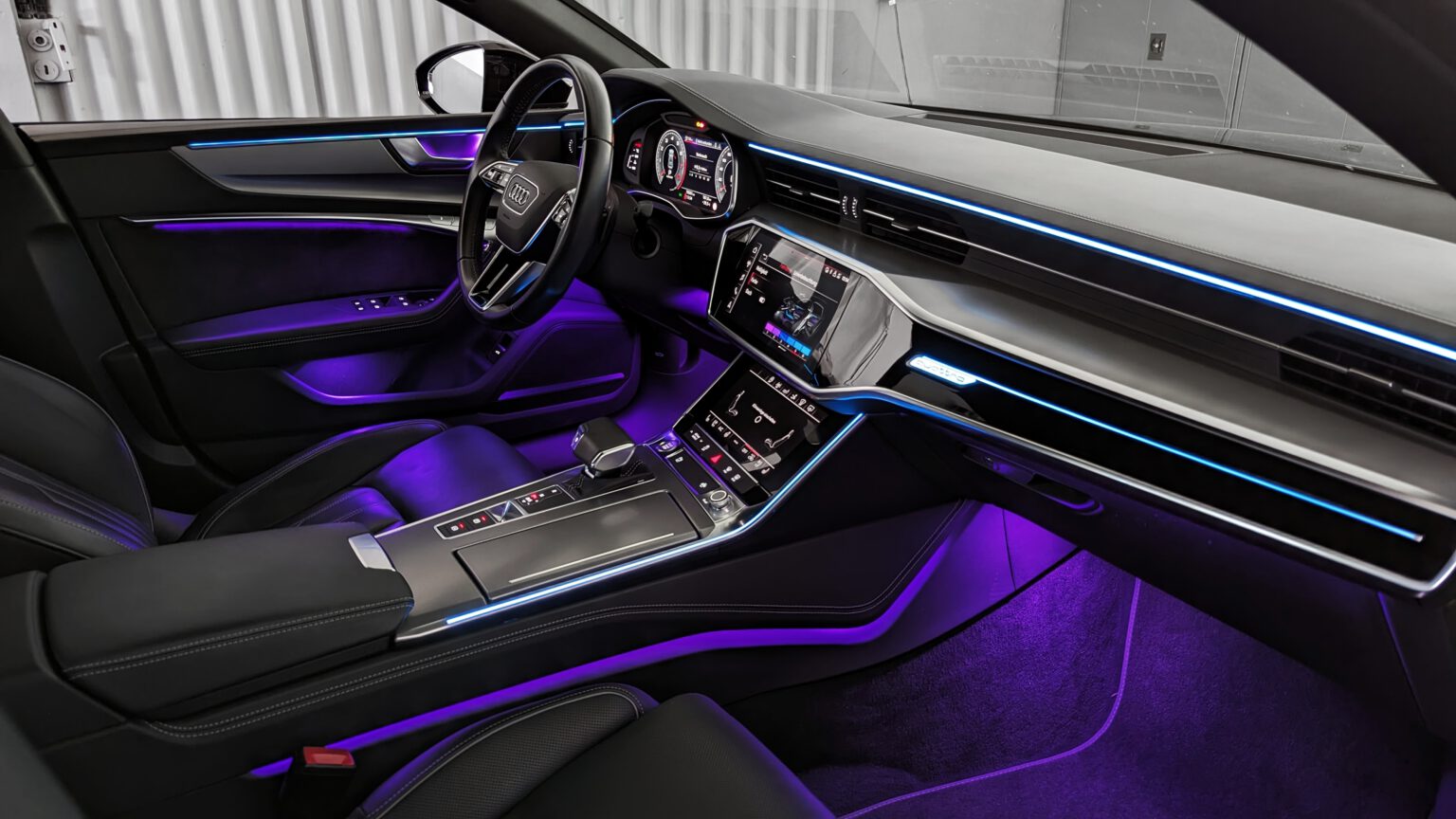 Ambientebeleuchtung für Audi A6 S6 C8/4K inkl. Einbau CarHex