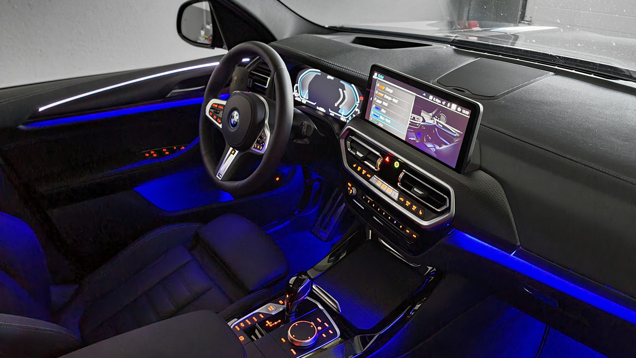 Ambientebeleuchtung für BMW X3 G01 inkl. Einbau - CarHex