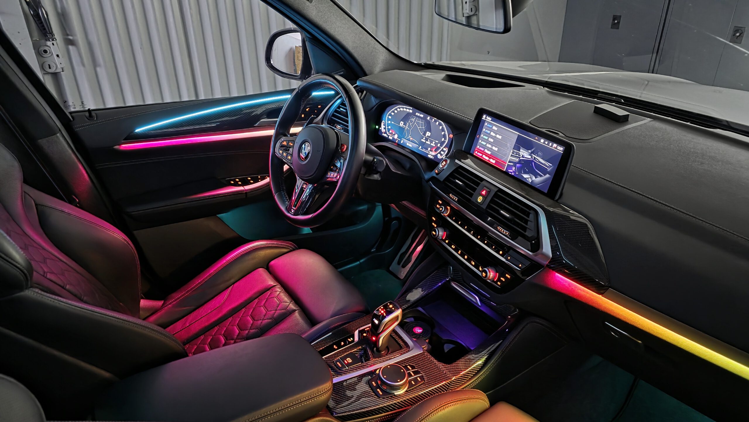 Ambientebeleuchtung für BMW X2 F39 inkl. Einbau (Nachrüstung) – Bild 1