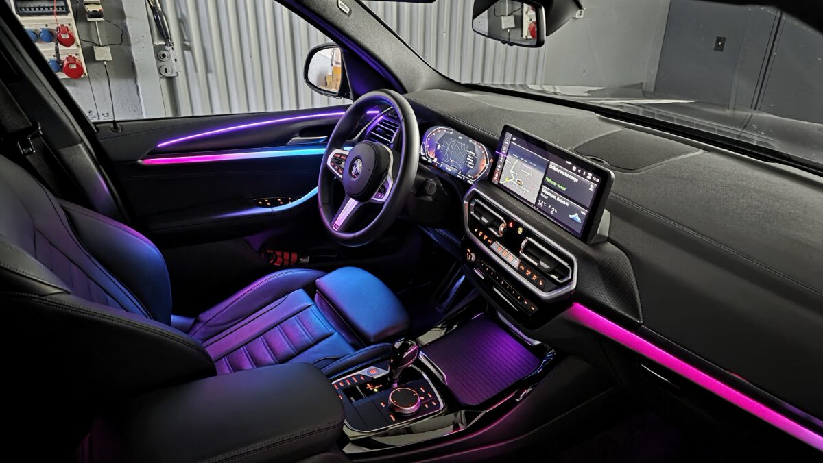 Ambientebeleuchtung für BMW X2 F39 inkl. Einbau (Nachrüstung) – Bild 7