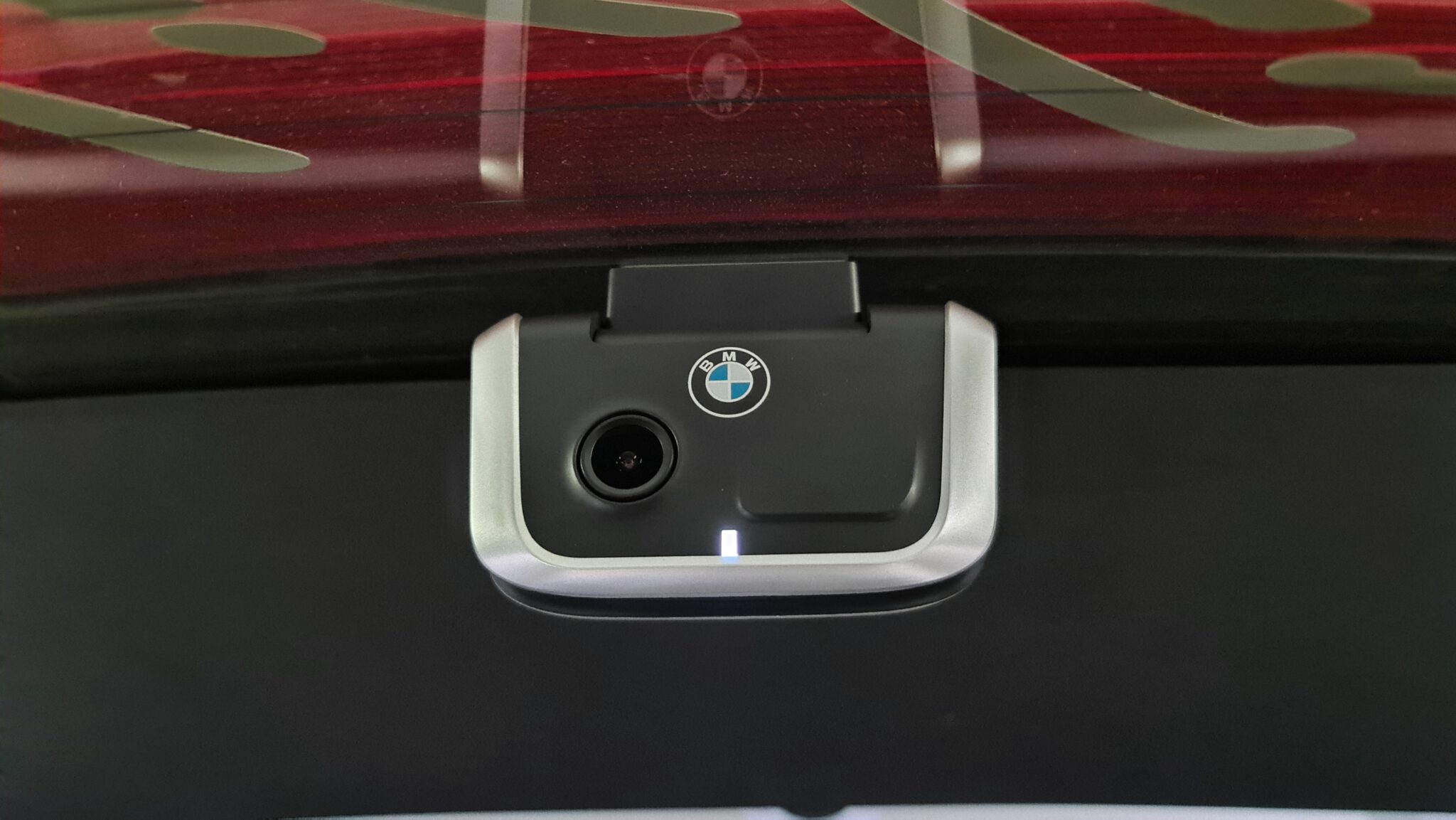 BMW Dashcam Advanced Car Eye 2.0 für BMW X2 F39 CarHex