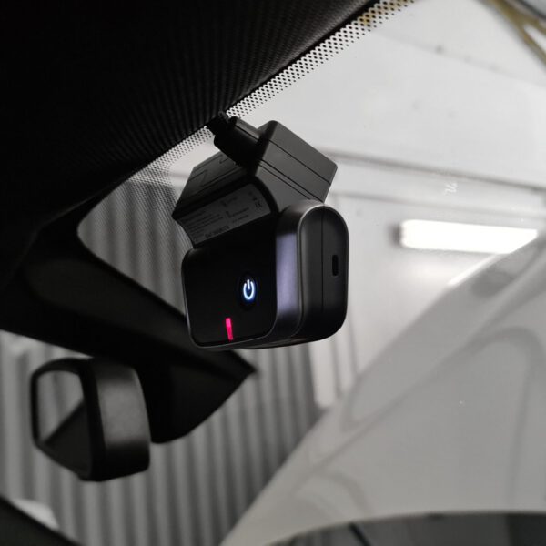 BMW Dashcam nachrüsten Advanced Car Eye
