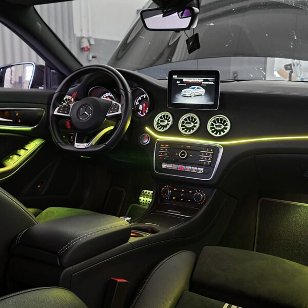 Nachrüstung der Ambientebeleuchtung im Mercedes CLA GLA A-Klasse