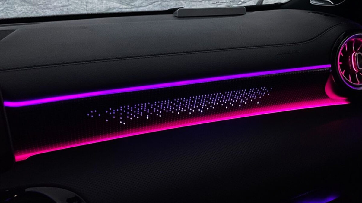 Ambientebeleuchtung für Mercedes A-Klasse W177 64 Farben inkl. Einbau (Nachrüstung) – Bild 3