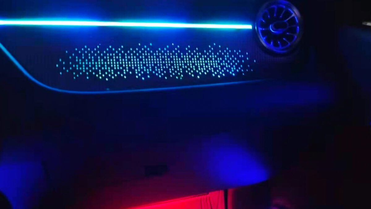 Ambientebeleuchtung für Mercedes GLA H247 64 Farben inkl. Einbau (Nachrüstung) – Bild 3