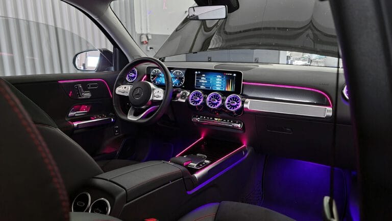 Ambientebeleuchtung für Mercedes GLB X247 64 Farben inkl. Einbau (Nachrüstung)