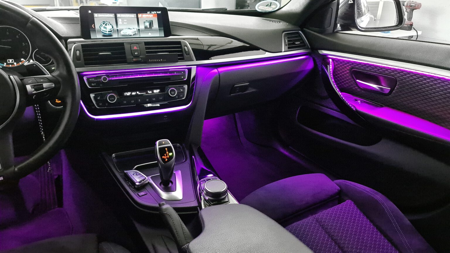 Ambientebeleuchtung für BMW 3er F30 F31 F34 inkl. Einbau - CarHex
