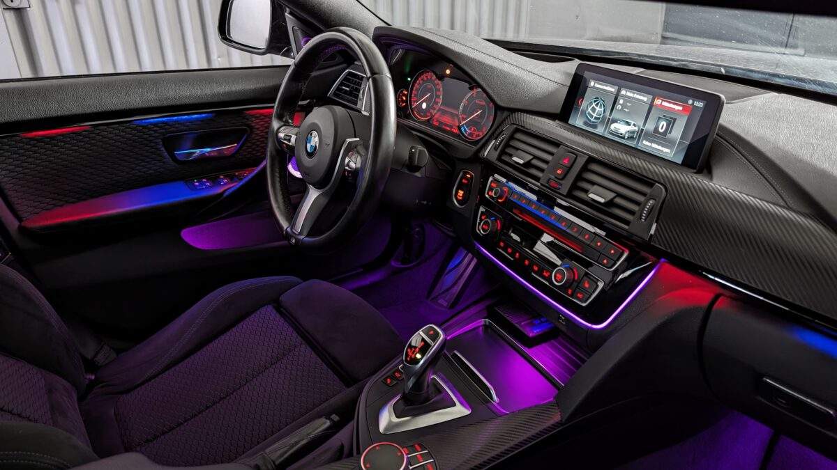 Ambientebeleuchtung für BMW M3 F80 (iDrive-Steuerung) inkl. Einbau – Bild 10