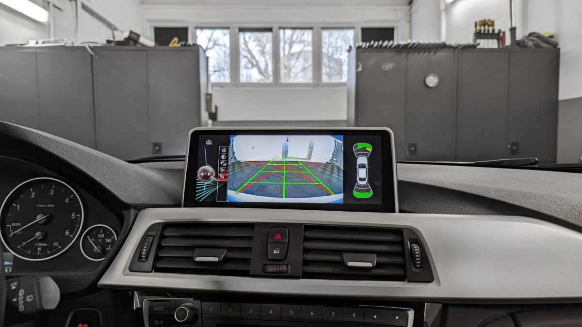 Nachrüstung des Android-Navi im BMW 3er F30 F31 F34