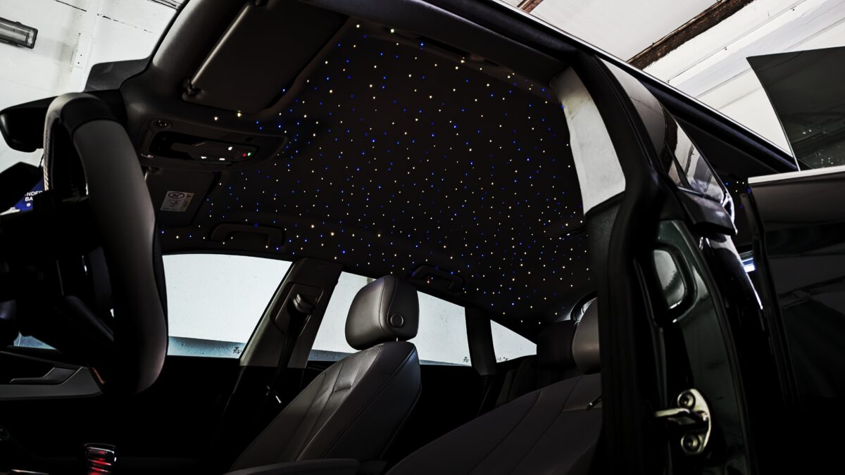 audi_a5_f5_b9_sternenhimmel_nachrüstung_sternschnuppen_s5_rs5_starlight_1 Sternenhimmel LED für Audi A5 F5/B9 inkl. Einbau (Nachrüstung) – Bild 1