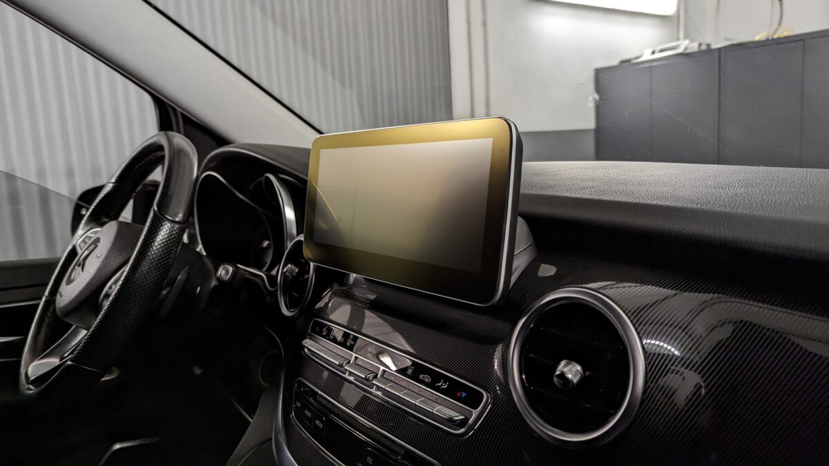mercedes_vklasse_w447_android_navi_apple_carplay_nachrüsten_mbux_1 Mercedes V-Klasse W447 Android-Navi mit Apple-CarPlay nachrüsten