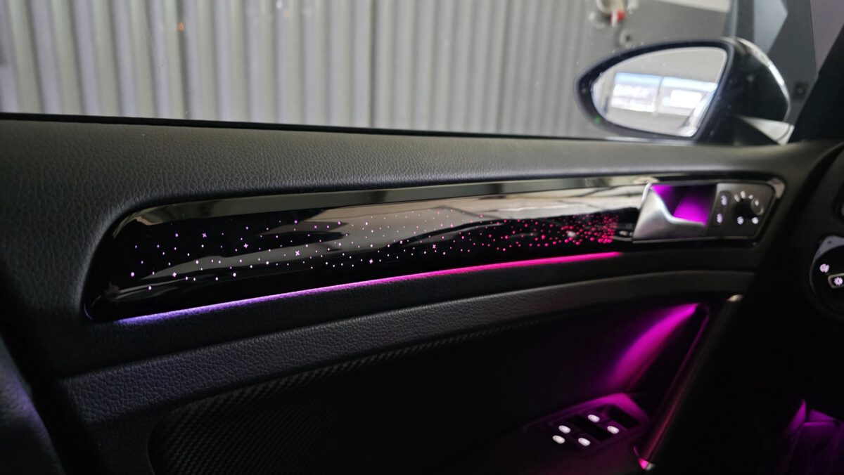 Ambientebeleuchtung für VW Golf 7 inkl. Einbau (Nachrüstung) – Bild 5