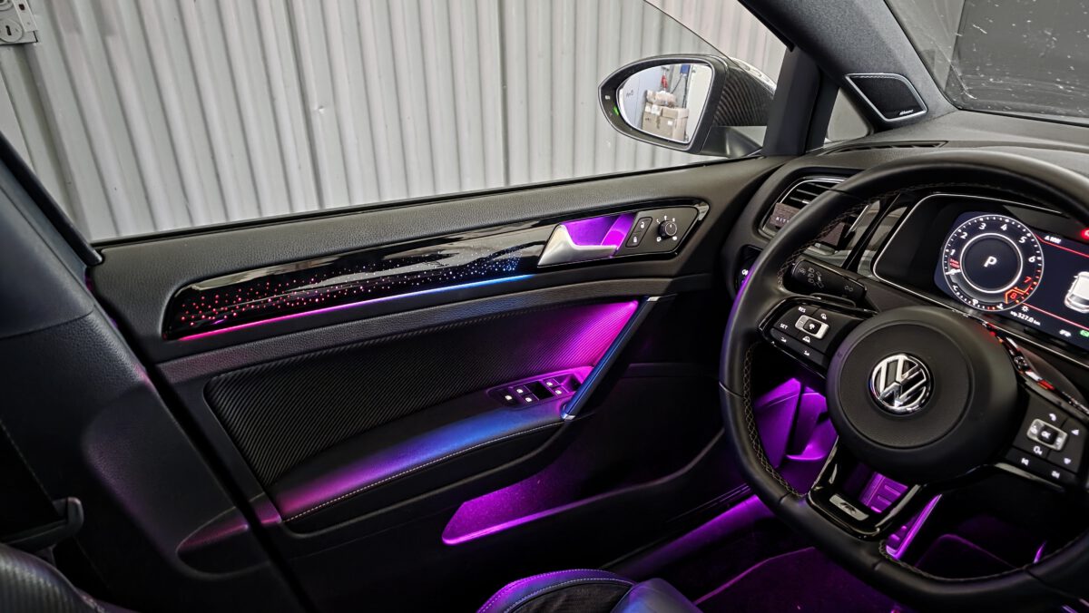 Ambientebeleuchtung für VW Golf 7 inkl. Einbau (Nachrüstung) – Bild 17