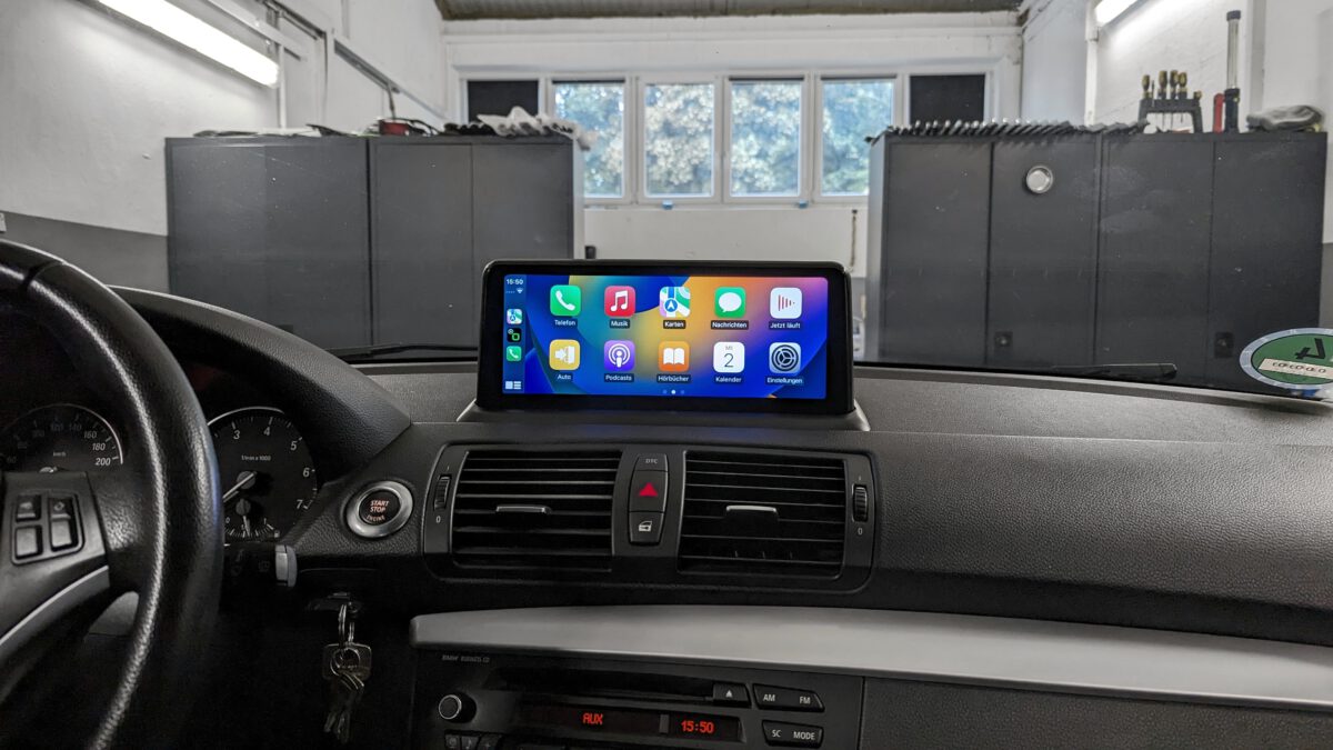 Android-Navigation V2 (Black-Frame & CarPlay) Touch für BMW 1er E81 E82 E87 E88 – Bild 2