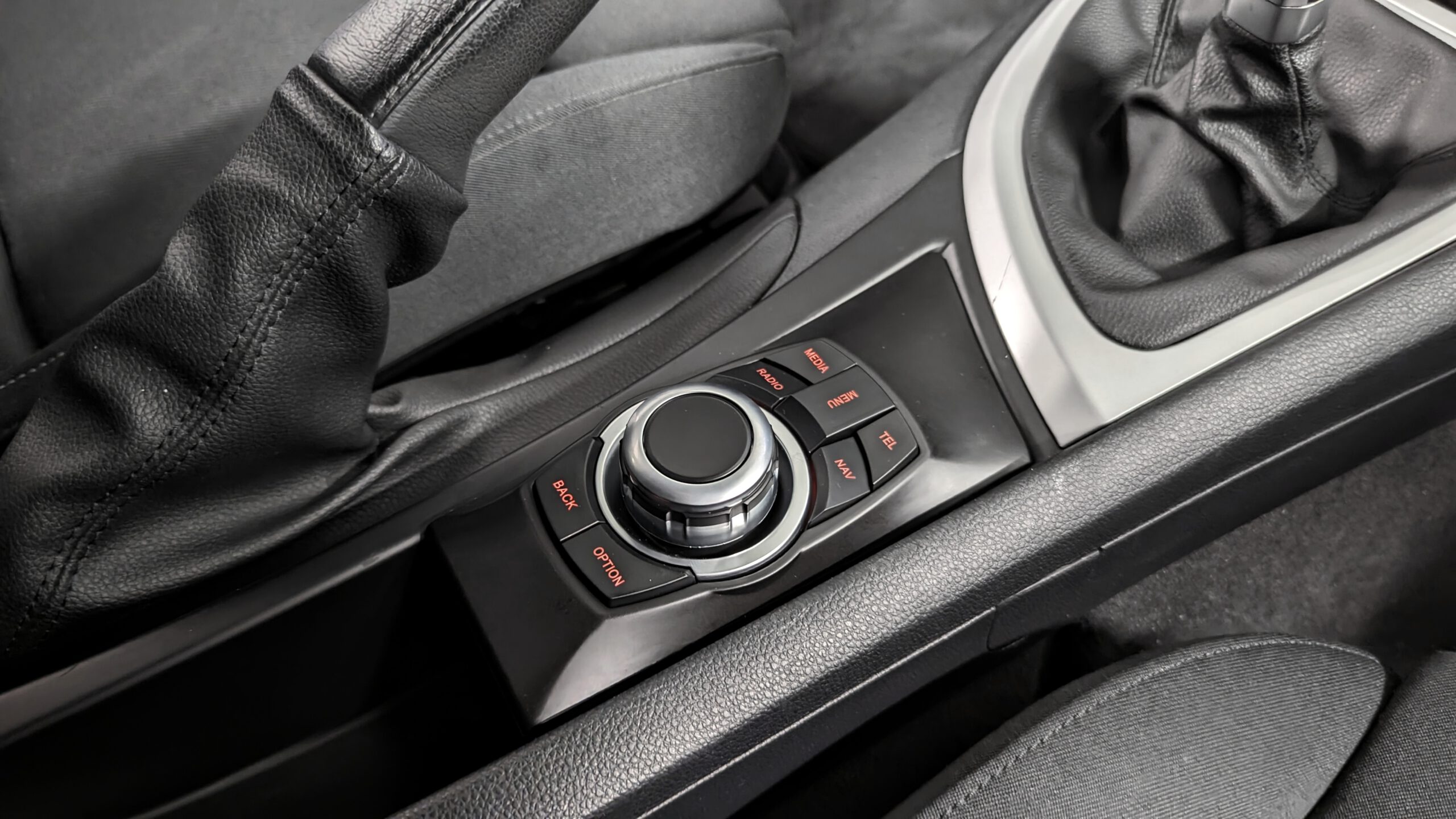 Android-Navigation (+CarPlay) für BMW 1er E81 E82 E87 E88 - CarHex