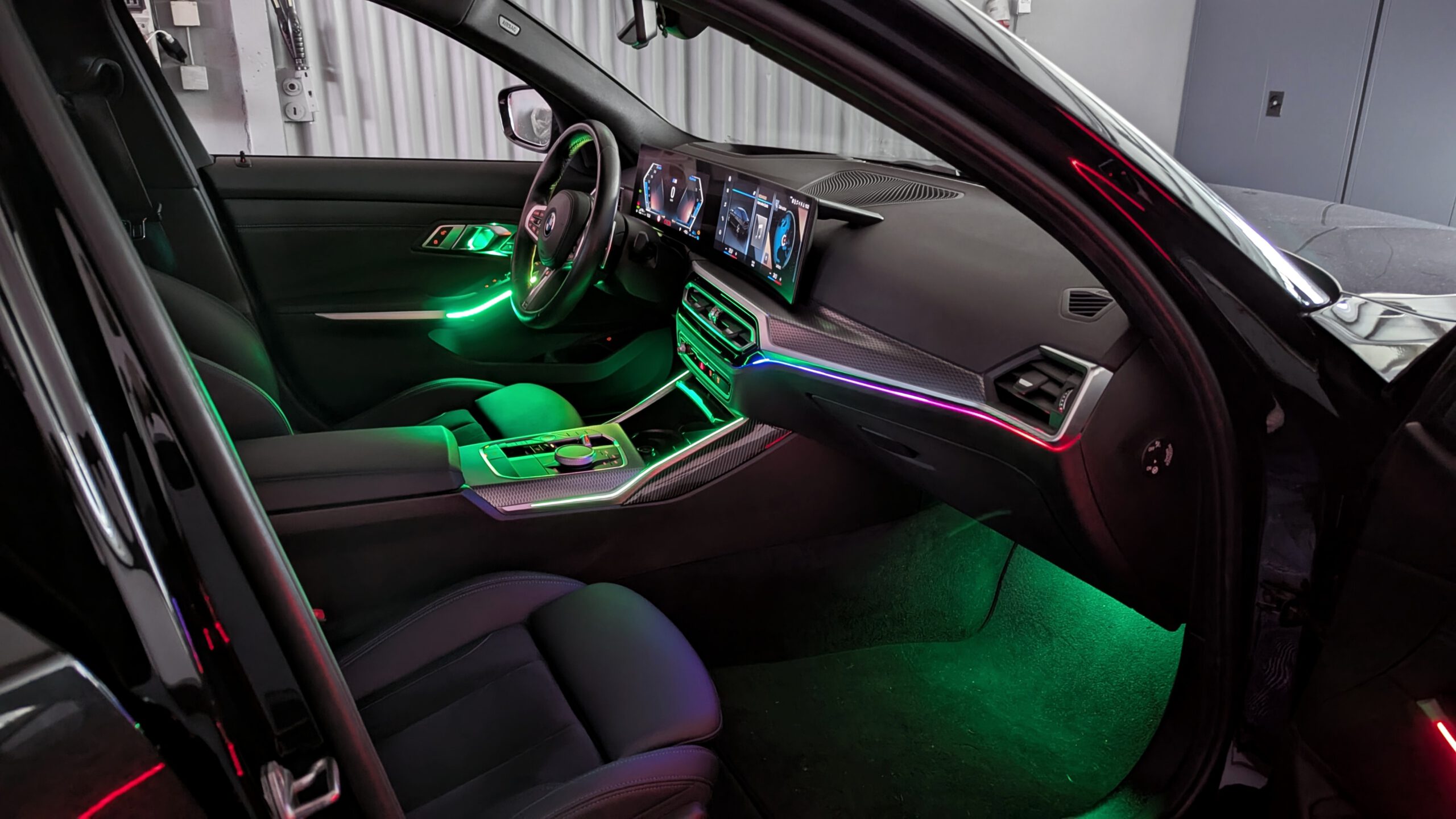 bmw_3er_m3_g20_g21_g80_ambientebeleuchtung_led_nachrüstung_innenbeleuchtung_3 Ambientebeleuchtung für BMW 3er G20 G21 (iDrive-Steuerung) inkl. Einbau – Bild 1