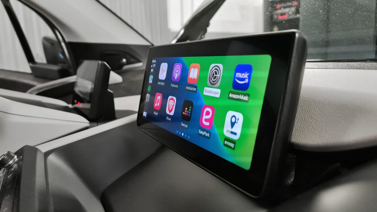Nachrüstung von Apple-Carplay und Android-Auto im BMW i3
