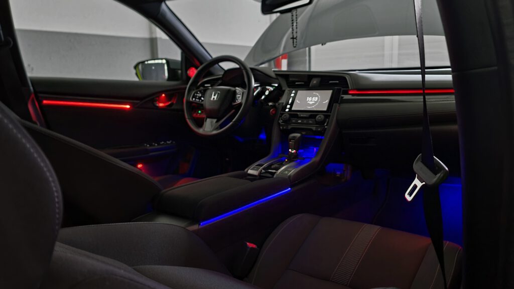 Ambientebeleuchtung nachrüsten im Honda Civic LED