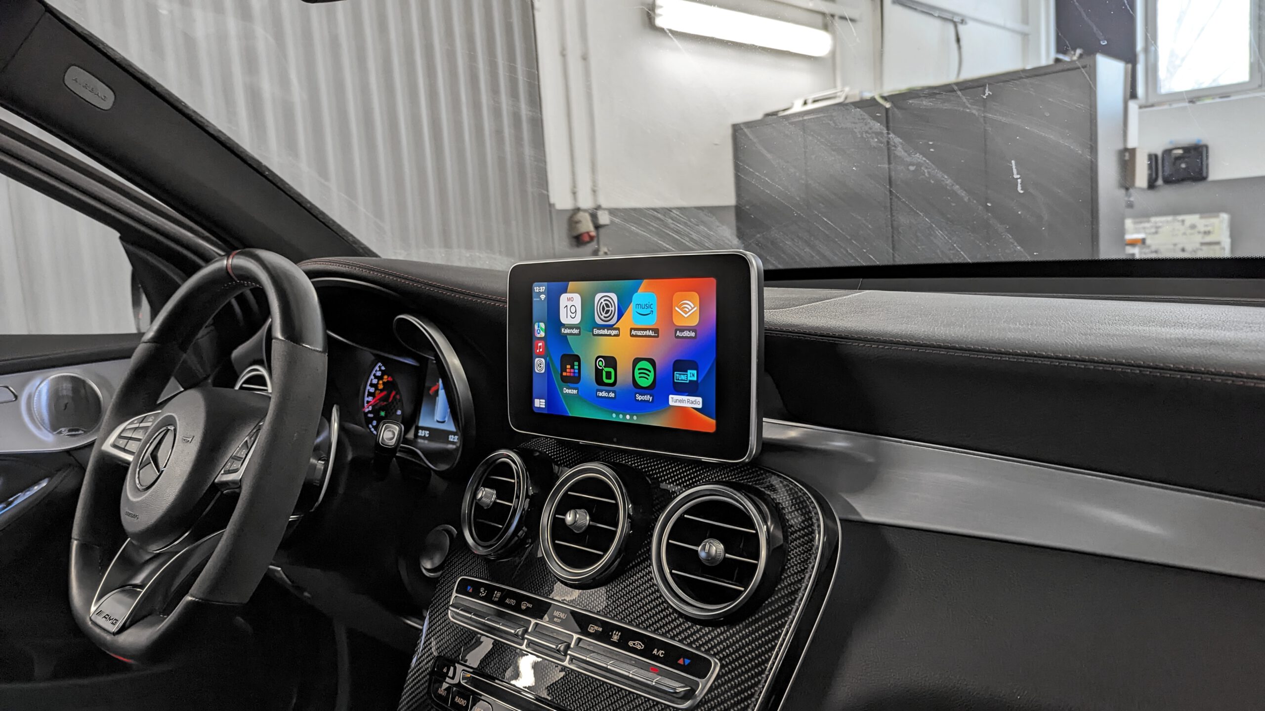 Apple-CarPlay & Android-Auto + Einbau für Mercedes GLC X253 - CarHex