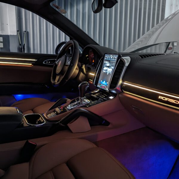 Porsche Cayenne Ambientebeleuchtung nachrüsten